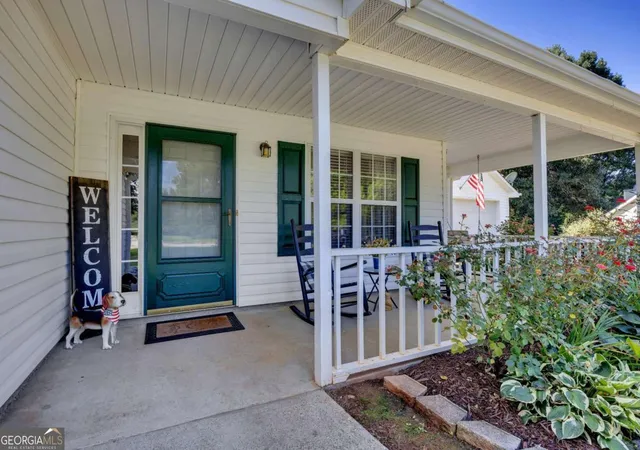 Photo 3 of Single family home for sale at 35 Macadamia Ct, Covington, GA 30016 | MLS# 10823627 | Listing updated on 2026-10-28