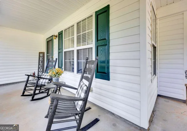 Photo 4 of Single family home for sale at 35 Macadamia Ct, Covington, GA 30016 | MLS# 10823627 | Listing updated on 2026-10-28