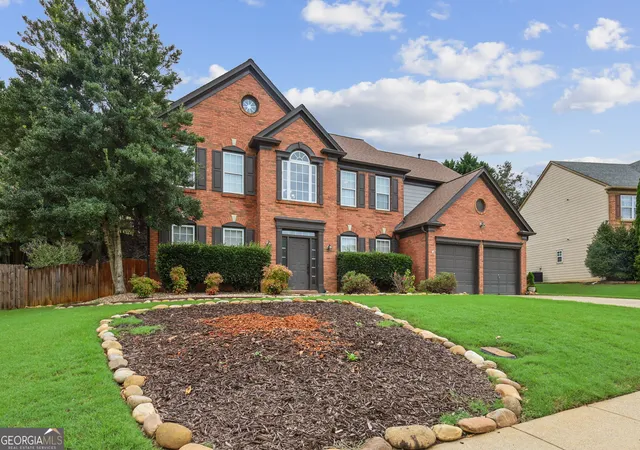 2nd image of 169 Eastham Ct, Suwanee, GA 30024 | MLS# 10822025