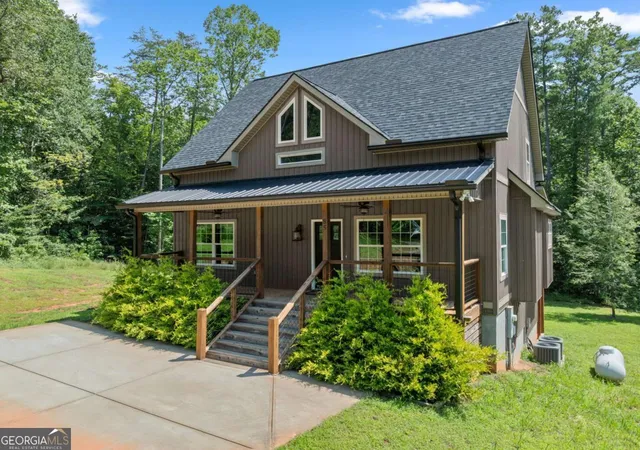 Photo 3 of Single family home for sale at 85 Deer Valley Estate Rd, Sautee Nacoochee, GA 30571 | MLS# 10826747 | Listing updated on 2026-08-29