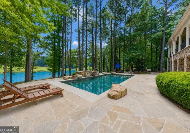 Photo 3 of Mansion for sale at 1241 Lake Club Dr, Greensboro, GA 30642 | MLS# 10835793 | Listing updated on 2026-09-12