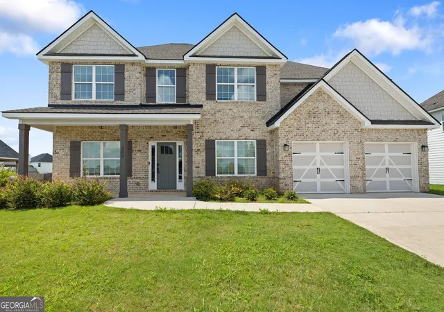 Photo 2 of Single family home for sale at 302 Weeping Moss Wy, Kathleen, GA 31047 | MLS# 10807379 | Listing updated on 2026-08-28