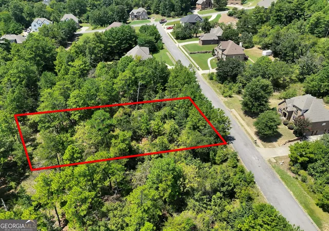 1st image of 1016 Sterling Lakes Cir, Helena, AL 35022 | MLS# 10828417