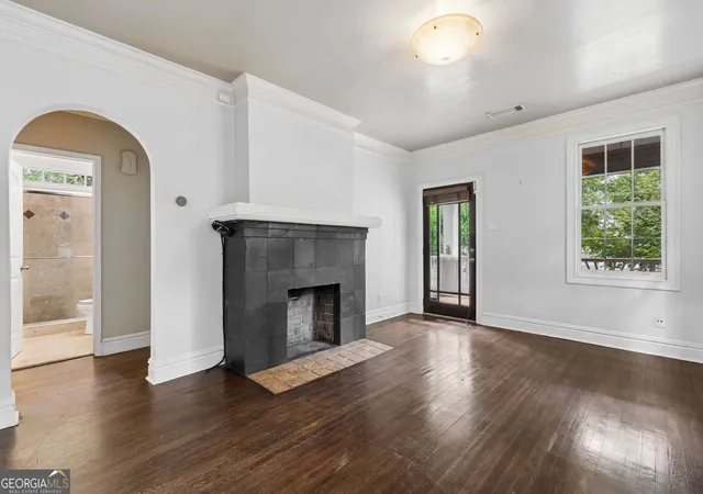 4th image of 1530 Oakview Rd, Decatur, GA 30030 | MLS# 10786420
