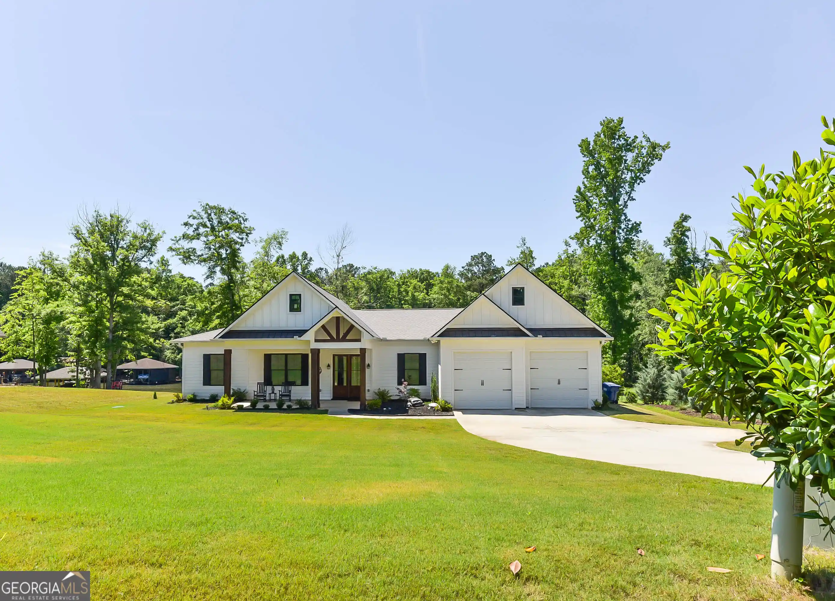 Single family home for sale at 209 Lee Rd 2121, Salem, AL 36874 | MLS# 10854913
