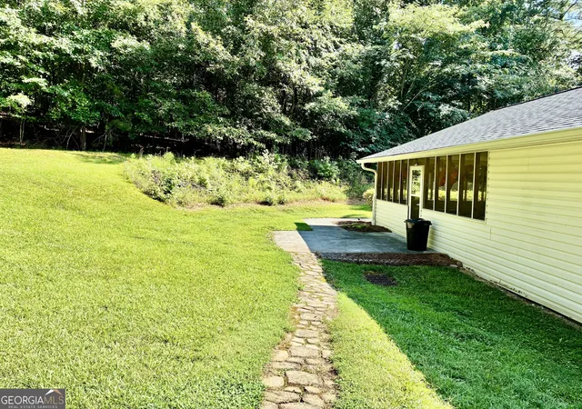 Photo 3 of Single family home for sale at 334 Armuchee Trl Ne, Rome, GA 30165 | MLS# 10819251 | Listing updated on 2026-08-18