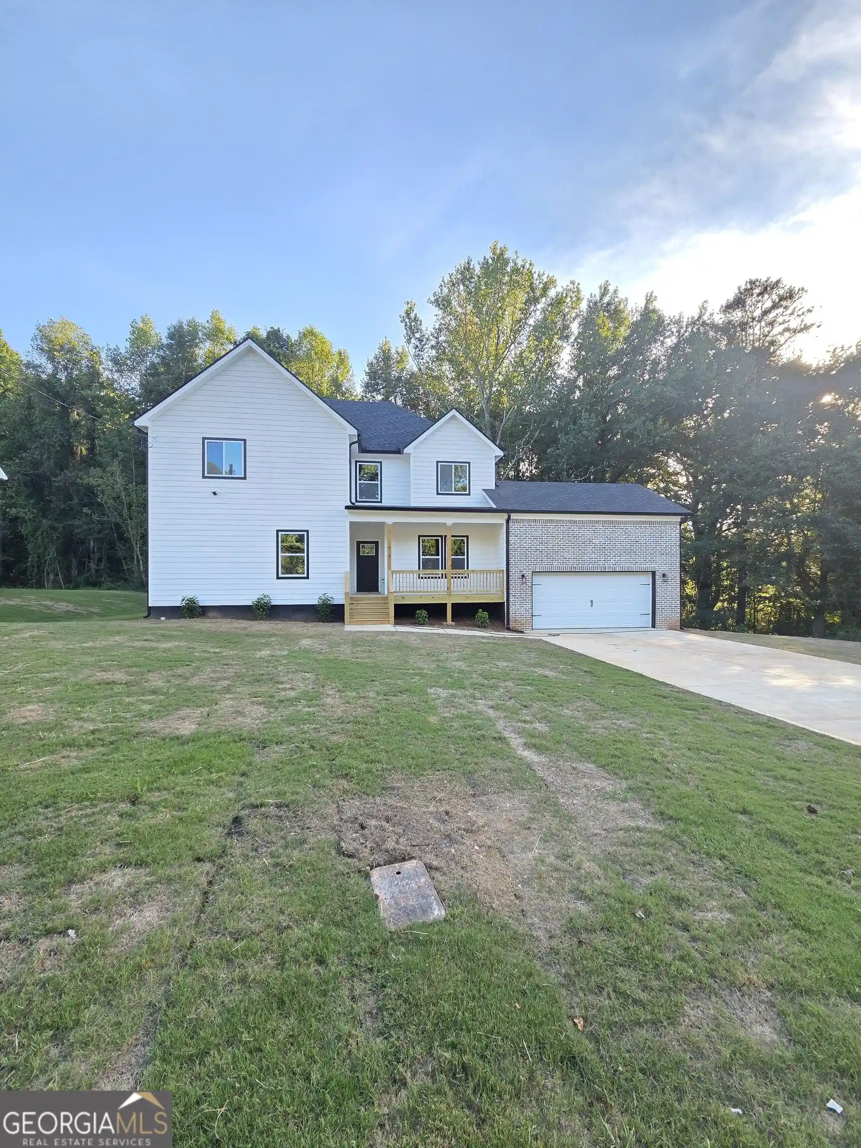 Photo 1 of Single family home for sale at 1013 S Gordon Xrd, Austell, GA 30168 | MLS# 10853977 | Listing updated on 2026-10-11