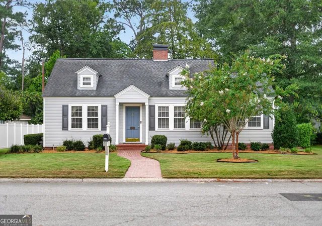 Photo 1 of Single family home for sale at 1007 Hill St, Waycross, GA 31501 | MLS# 10816613 | Listing updated on 2026-08-14