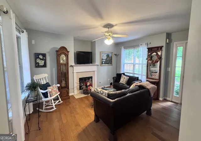 Photo 3 of Single family home for sale at 4995 Meadow Overlook, Cumming, GA 30040 | MLS# 10813231 | Listing updated on 2026-10-20