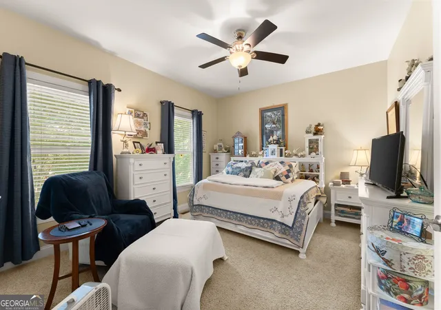 Photo 3 of Single family home for sale at 5022 Oak Farm Way, Flowery Branch, GA 30542 | MLS# 10818242 | Listing updated on 2026-09-16
