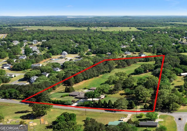 Homes for sale in Kingston, GA | 1132 Euharlee Rd, Kingston, GA 30145 | MLS# 10740336