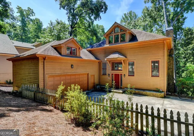 2nd image of 9035 Walnut Cove Ln, Gainesville, GA 30506 | MLS# 10810313