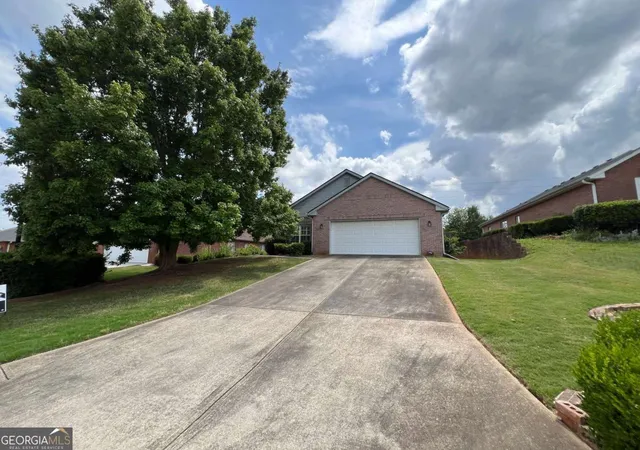 image of 3426 Salem Cove Trl Se, Conyers, GA 30013 | MLS# 10770856
