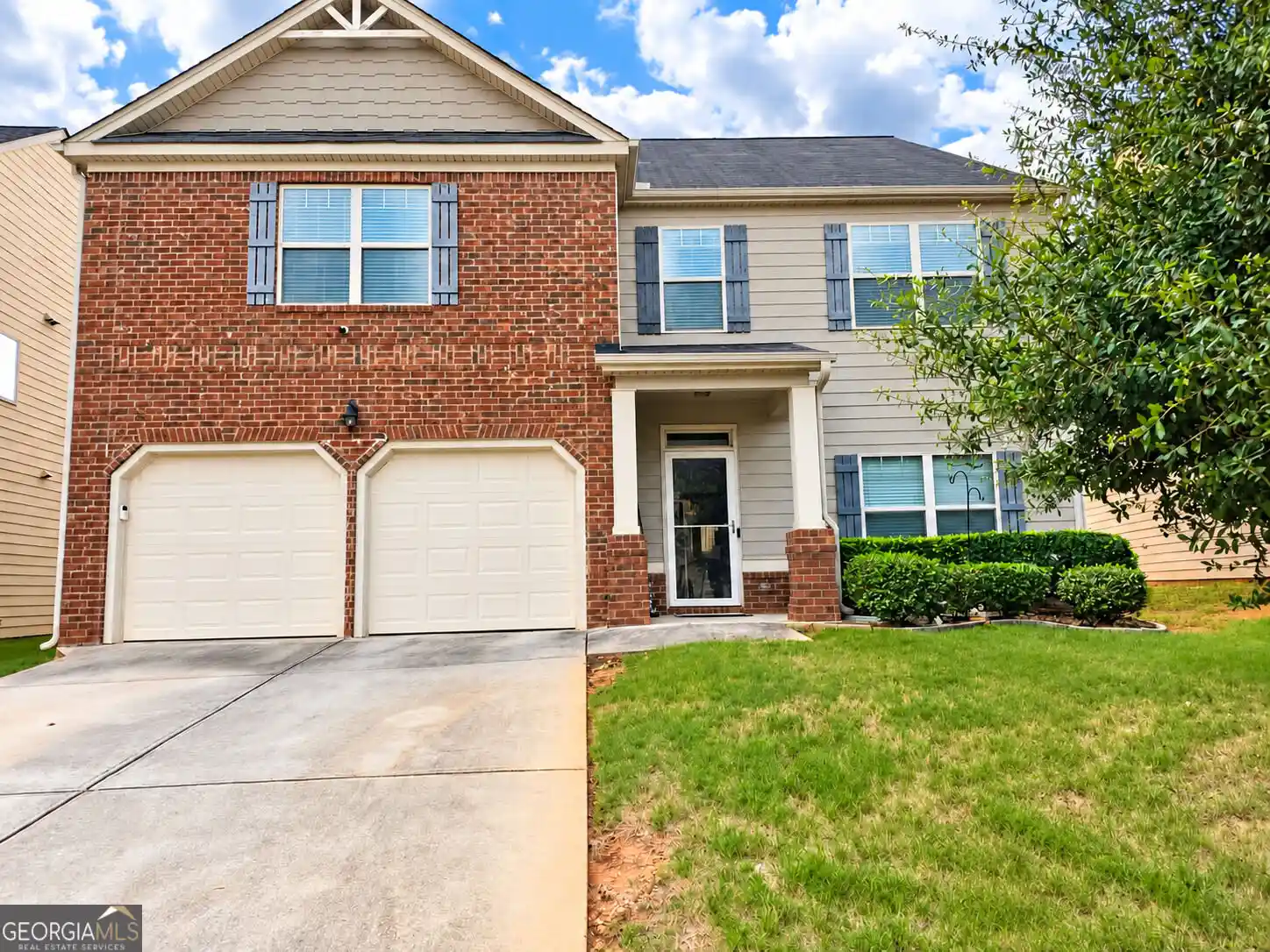 Photo 1 of Single family home for sale at 585 Emporia Loop, Mcdonough, GA 30253 | MLS# 10858265 | Listing updated on 2026-10-17