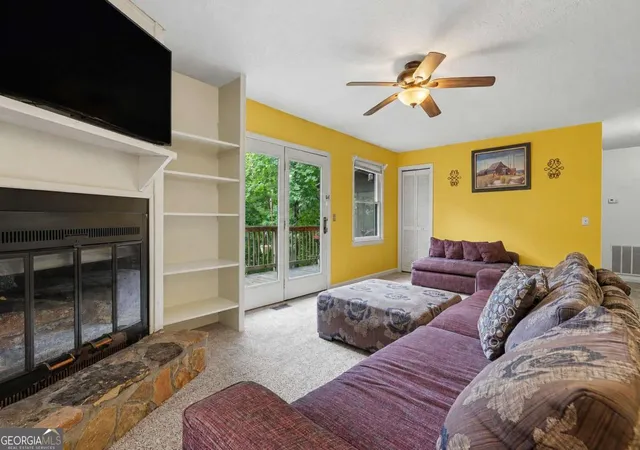 Photo 4 of Single family home for sale at 574 Bachelors Button Dr, Clayton, GA 30525 | MLS# 10795044 | Listing updated on 2026-08-21