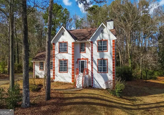 Photo 2 of Single family home for sale at 2119 Tudor Castle Way, Decatur, GA 30035 | MLS# 10823009 | Listing updated on 2026-10-13