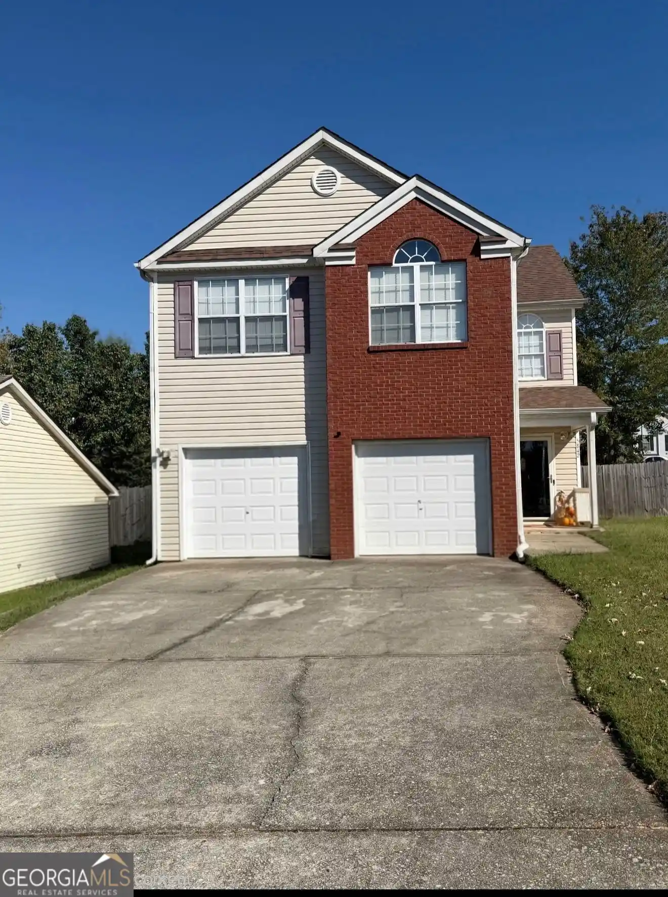 Photo 1 of Single family home for sale at 5842 Waggoner Ct, Rex, GA 30273 | MLS# 10873121 | Listing updated on 2026-10-29
