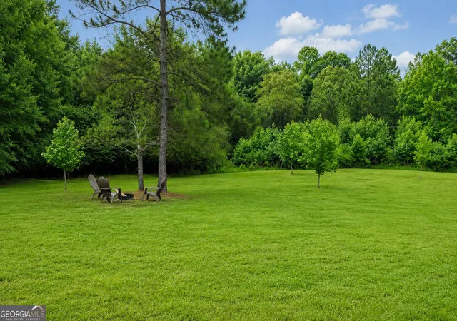 Photo 3 of Single family home for sale at 1215 Awenasa Dr, Villa Rica, GA 30180 | MLS# 10873820 | Listing updated on 2026-10-30