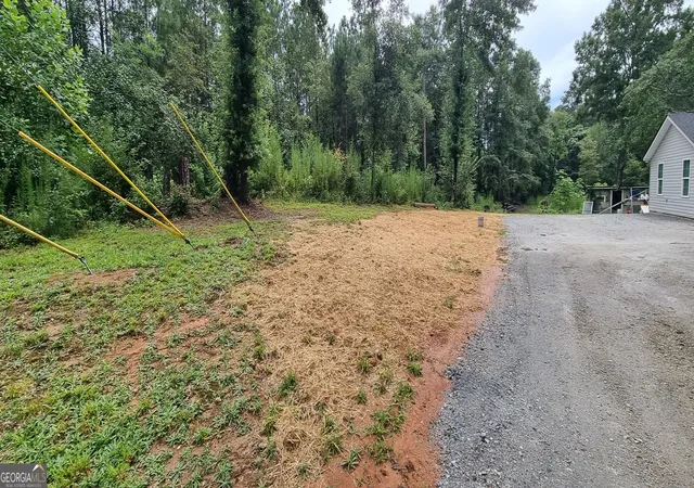 Photo 3 of Single family home for sale at 7980 Cedar Grove Rd, Fairburn, GA 30213 | MLS# 10834236 | Listing updated on 2026-10-30