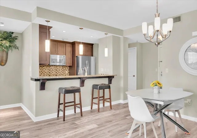 2nd image of 3338 Peachtree Rd #508, Atlanta, GA 30326 | MLS# 10776825