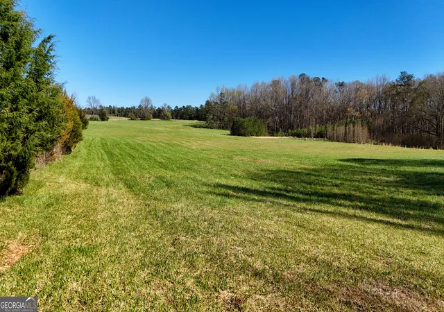 1st image of 40 Meadow Trl, Social Circle, GA 30025 | MLS# 10718798