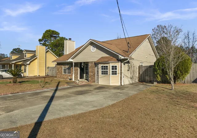 Homes for sale in Hinesville, GA | 624 Honey Ridge Ln, Hinesville, GA 31313 | MLS# 10676343