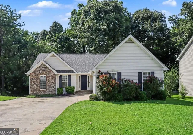 2nd image of 4925 Sunny Ridge Ct, Flowery Branch, GA 30542 | MLS# 10829526