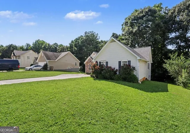 4th image of 4925 Sunny Ridge Ct, Flowery Branch, GA 30542 | MLS# 10829526