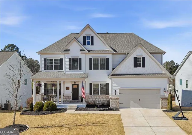 3rd image of 705 Owens Cir, Canton, GA 30115 | MLS# 10818633