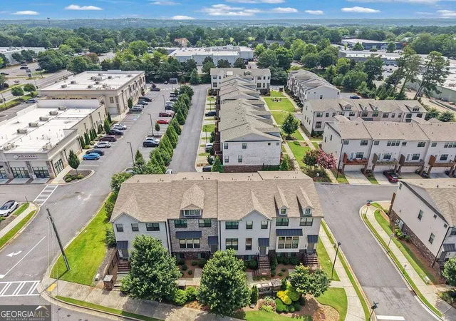 34th image of 820 Fair View Cir, Roswell, GA 30076 | MLS# 10802302