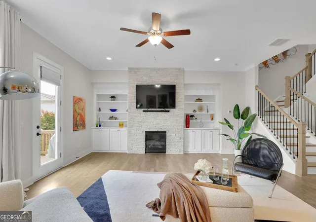 4th image of 820 Fair View Cir, Roswell, GA 30076 | MLS# 10802302