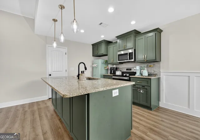 Photo 4 of Sale Pending at 103 Anna Claire Way, Perry, GA 31069 | MLS# 10695480 | Listing updated on 2026-07-28