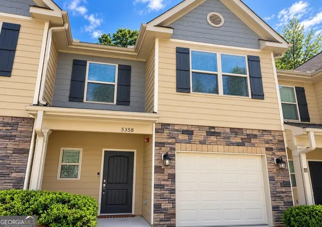 Photo 1 of Townhouse for sale at 5358 Creekview Ln, Morrow, GA 30260 | MLS# 10872178 | Listing updated on 2026-10-27