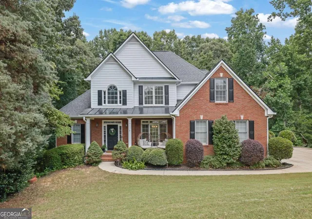 1st image of 2325 Ivey Oaks Rd, Cumming, GA 30041 | MLS# 10798056