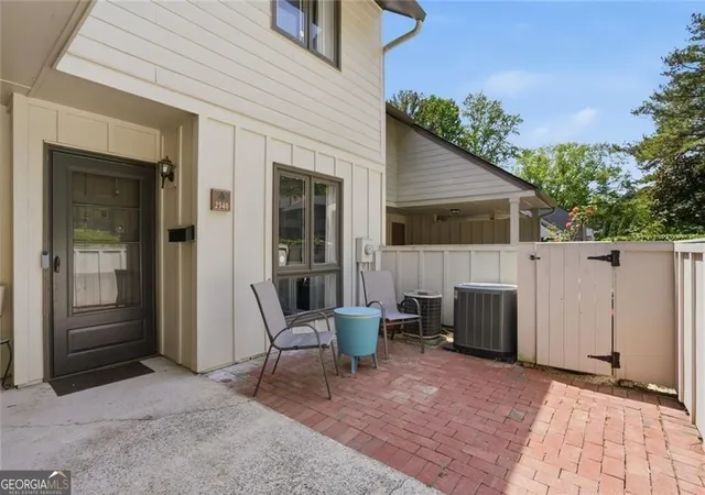 Homes for sale in Marietta, GA | 2540 Cedar Canyon Dr, Marietta, GA 30067 | MLS# 10805274
