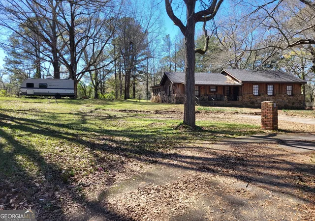 3rd image of 104 Jarrett St, Valley, AL 36854 | MLS# 10712116