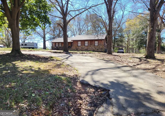 5th image of 104 Jarrett St, Valley, AL 36854 | MLS# 10712116
