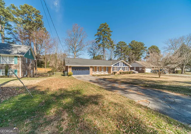 Photo 2 of Sale Pending at 3823 Palisade Ct, Snellville, GA 30039 | MLS# 10798576 | Listing updated on 2026-09-12