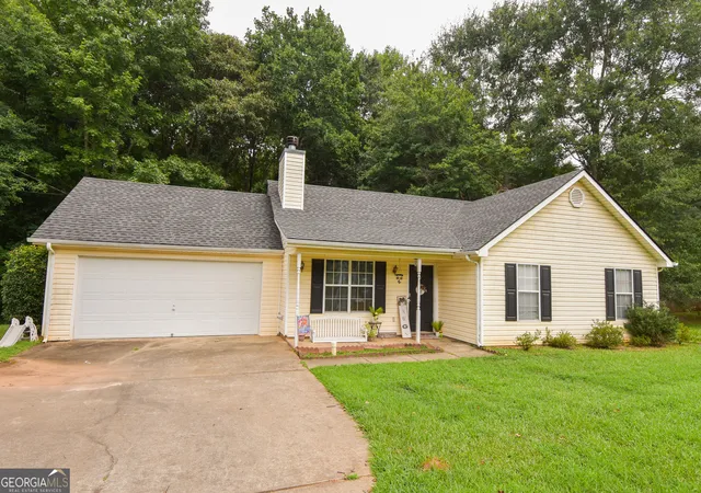 1st image of 144 Pebble Creek Dr, Jackson, GA 30233 | MLS# 10815134