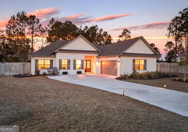 2nd image of 165 Silver Bluff Cir, Brunswick, GA 31523 | MLS# 10684116