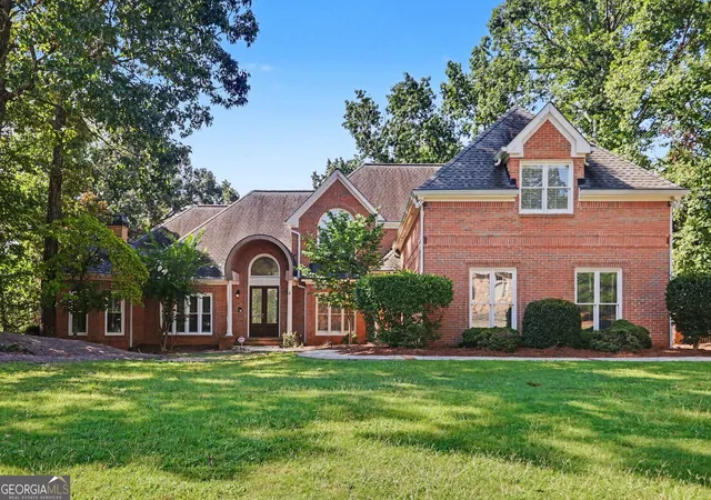 1st image of 200 Wicklawn Wy, Roswell, GA 30076 | MLS# 10822776