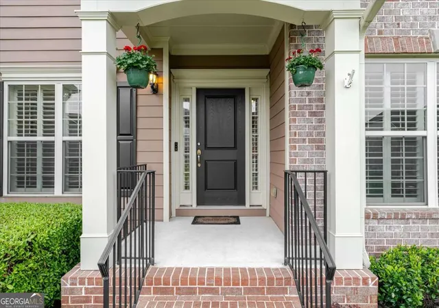 Photo 3 of Sale Pending at 4515 Idlewood Dr, Cumming, GA 30040 | MLS# 10772635 | Listing updated on 2026-08-12