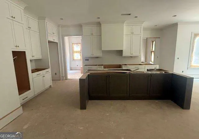 Photo 3 of Single family home for sale at 2932 Surrey Ln, Atlanta, GA 30341 | MLS# 10797004 | Listing updated on 2026-10-01