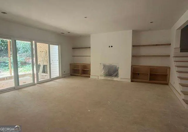 Photo 4 of Single family home for sale at 2932 Surrey Ln, Atlanta, GA 30341 | MLS# 10797004 | Listing updated on 2026-10-01