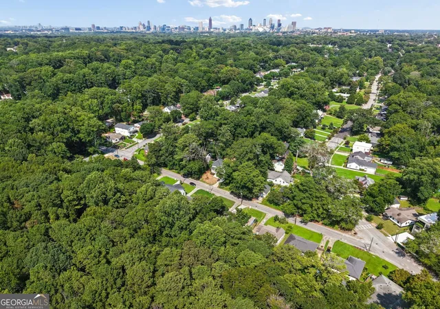 Photo 41 of Single family home for sale at 544 Westmeath Dr Sw, Atlanta, GA 30310 | MLS# 10835034 | Listing updated on 2026-09-11