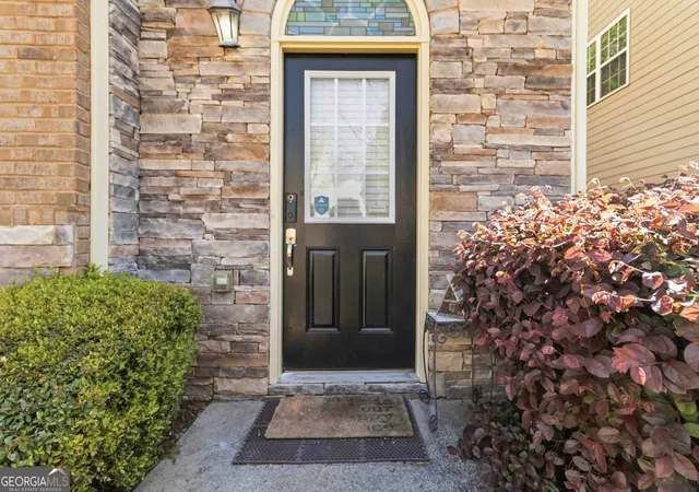 Photo 3 of Single family home for sale at 1689 Sentinel View Dr, Lawrenceville, GA 30043 | MLS# 10768812 | Listing updated on 2026-08-28