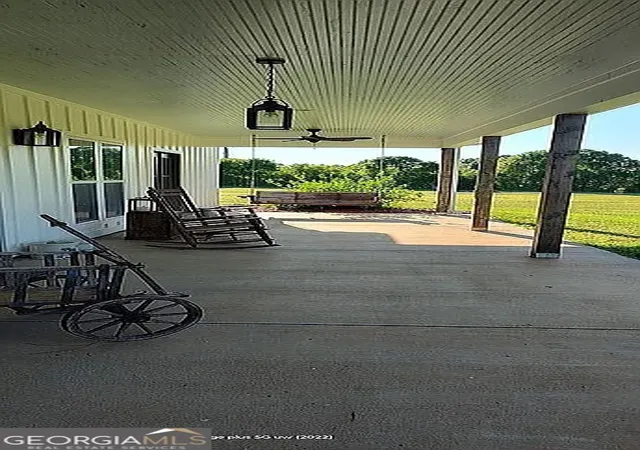 Homes for sale in The Rock, GA | 94 Race Track Rd, The Rock, GA 30285 | MLS# 10791917