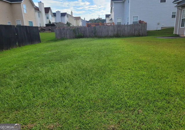 Photo 2 of Single family home for sale at 1236 Labrador Ln, Riverdale, GA 30296 | MLS# 10805250 | Listing updated on 2026-09-15
