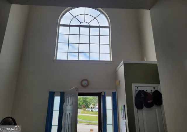 Photo 3 of Single family home for sale at 1236 Labrador Ln, Riverdale, GA 30296 | MLS# 10805250 | Listing updated on 2026-09-15