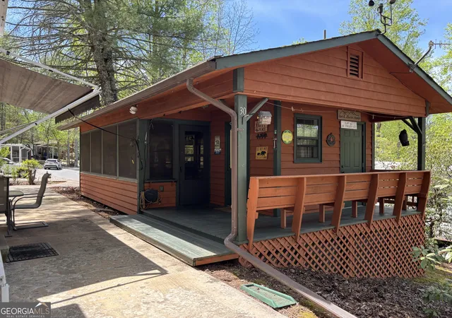 1st image of 30 Valley Ct, Cleveland, GA 30528 | MLS# 10734686